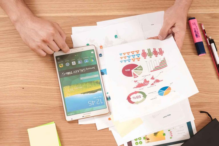 Atomic Habits: How Small Businesses Can Grow Through Incremental Change